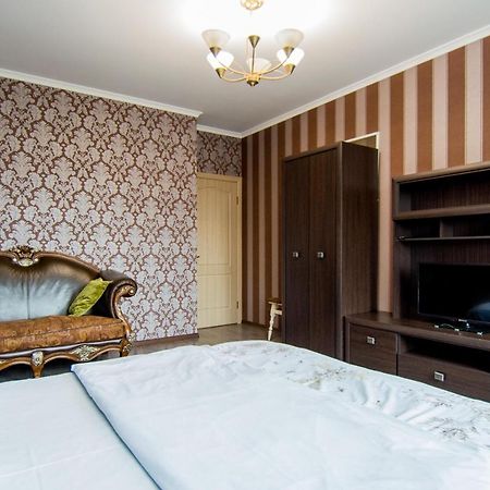 Best Apartments On Deribasovskoy Odesa Exterior photo