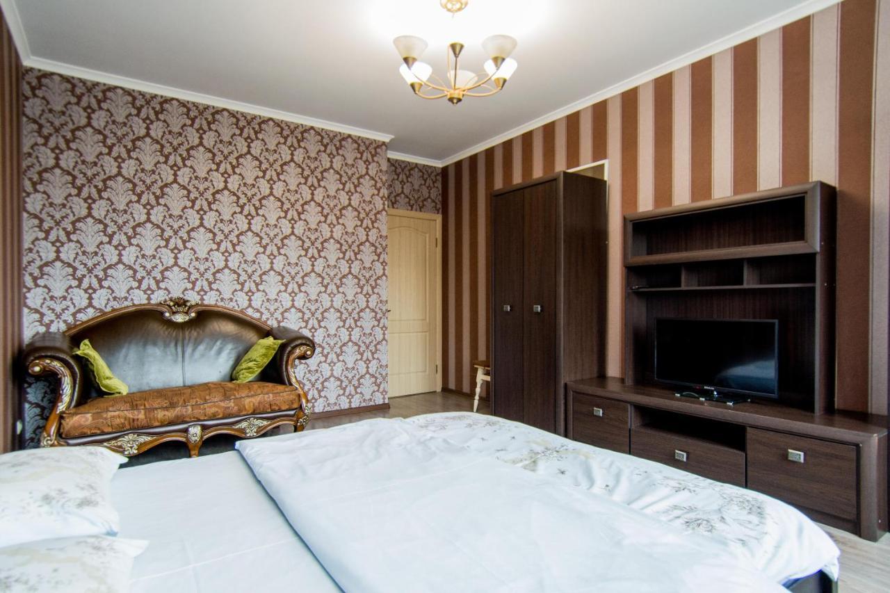 Best Apartments On Deribasovskoy Odesa Exterior photo